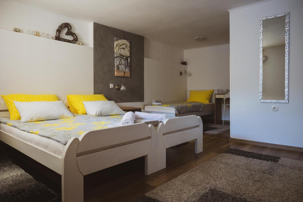 Soba I Apartman Dula Оґулин Екстер'єр фото