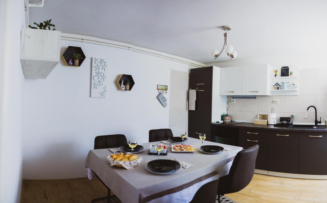 Soba I Apartman Dula Оґулин Екстер'єр фото